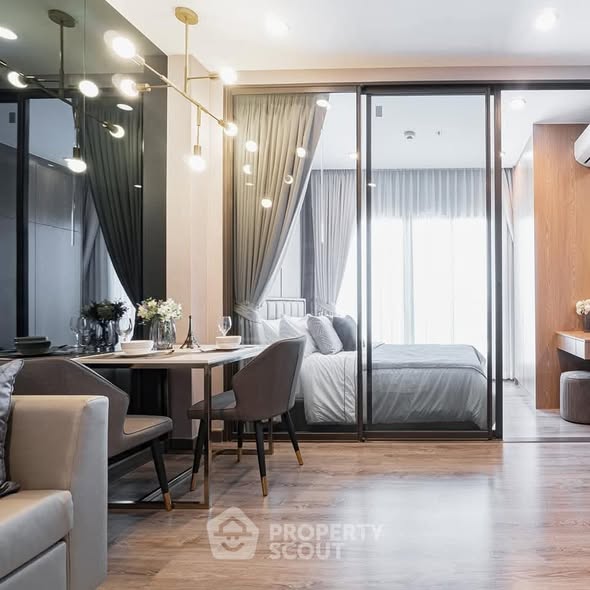 bedroom and room interior of URBANO RAJAVITHI
