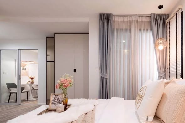 bedroom and room interior of Very Sukhumvit 72 เวรี่ สุขุมวิท 72