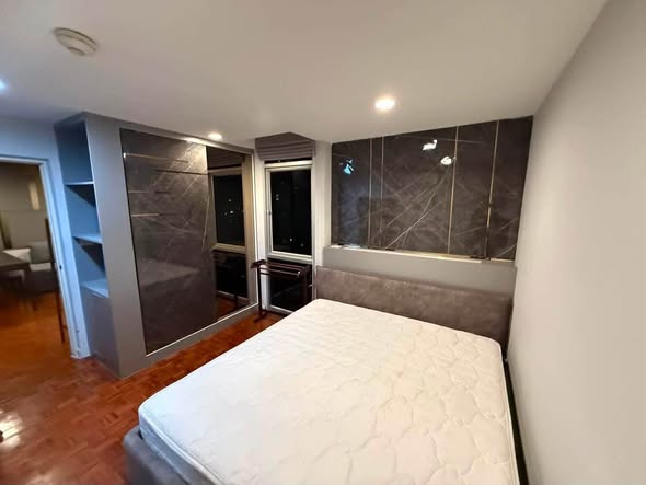 bedroom of Vibhavadi Suite