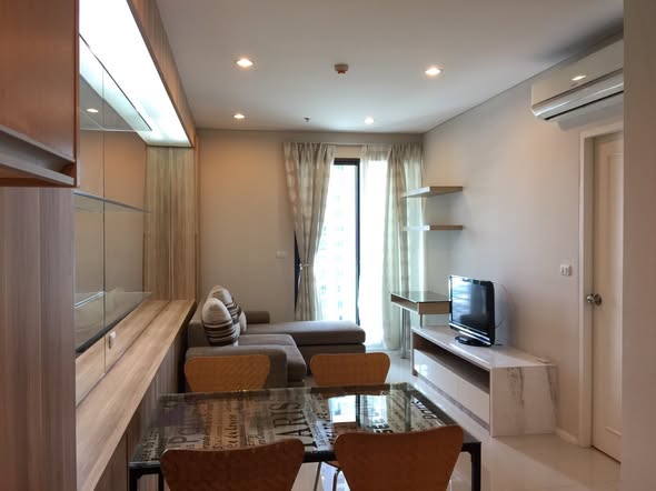 bedroom of Villa Asoke Condominium