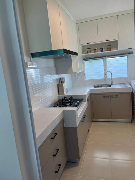 kitchen of Villaggio Srinakarin-Bangna 2