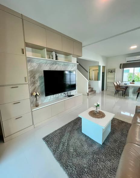 living room and room interior of Villaggio Srinakarin-Bangna 2
