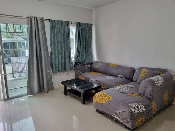 bedroom and living room of Villaggio Srinakarin