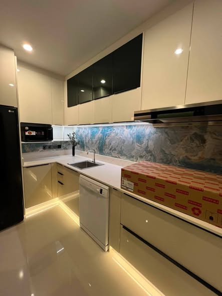 kitchen of VIVALDI BANGNA