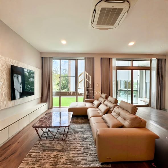 living room and room interior of VIVE Rama 9