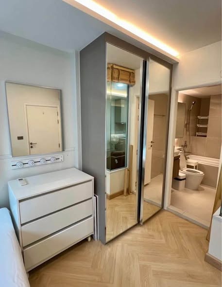bedroom and room interior of VTARA36 Condominium