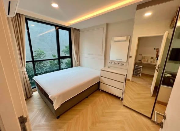 bedroom and room interior of VTARA36 Condominium