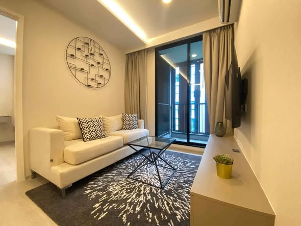 living room and bedroom of VTARA36 Condominium