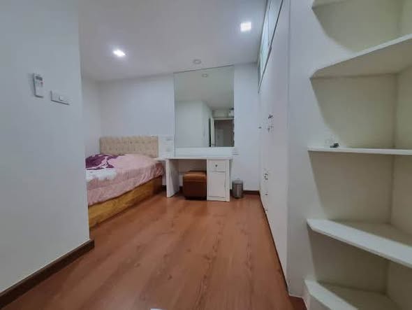 bedroom of Waterford Sukhumvit 50