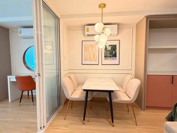 room interior of Waterford Sukhumvit 50