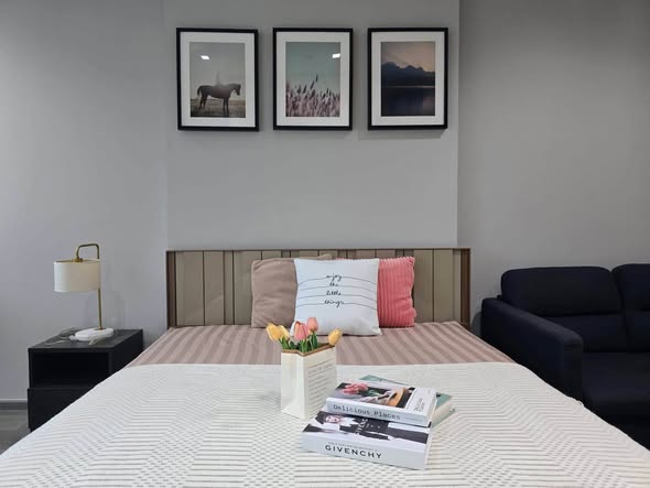 bedroom and living room of Whizdom Avenue Ratchada-Ladprao