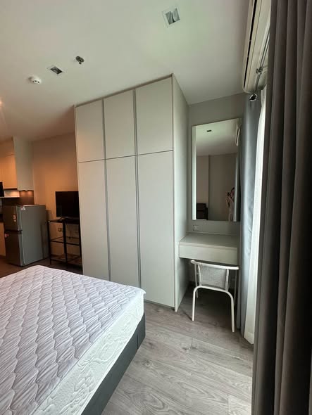 bedroom and room interior of Whizdom Avenue Ratchada-Ladprao
