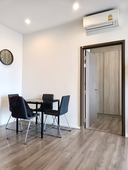 room interior of Whizdom Essence Sukhumvit วิสซ์ดอม เอสเซ้นส์ สุขุมวิท