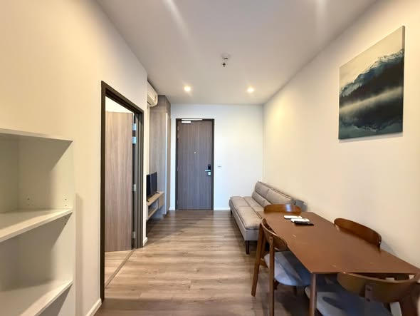 room interior of Whizdom Essence Sukhumvit วิสซ์ดอม เอสเซ้นส์ สุขุมวิท
