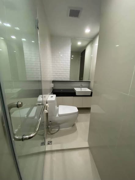 room interior of Wish Signature II Midtown Siam