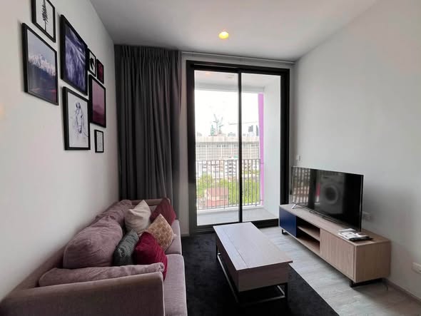 bedroom and living room of XT Ekkamai