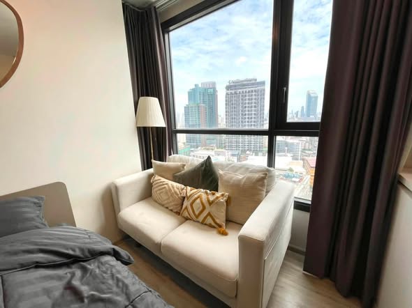 bedroom and living room of XT HUAIKHWANG
