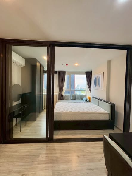 bedroom and room interior of XT HUAIKHWANG