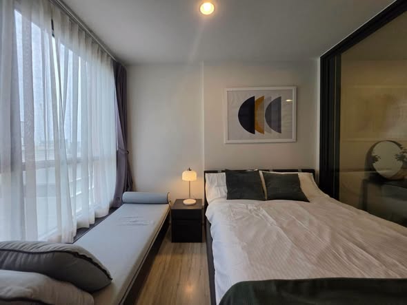 bedroom and room interior of XT HUAIKHWANG