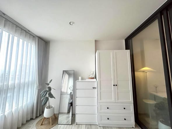 bedroom and room interior of XT HUAIKHWANG