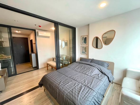 bedroom and room interior of XT HUAIKHWANG