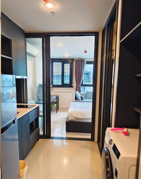 bedroom and room interior of XT HUAIKHWANG
