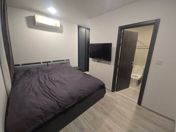 bedroom and room interior of XT HUAIKHWANG