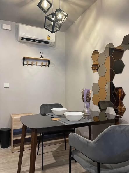 XT HUAIKHWANG
