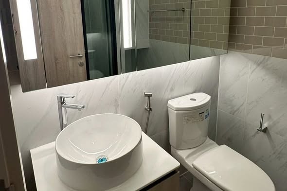 bathroom of XT Phayathai