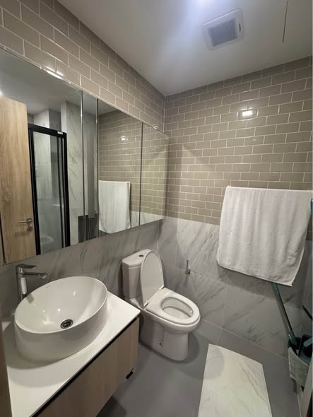 bathroom of XT Phayathai