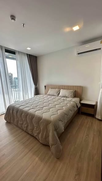 bedroom of XT Phayathai