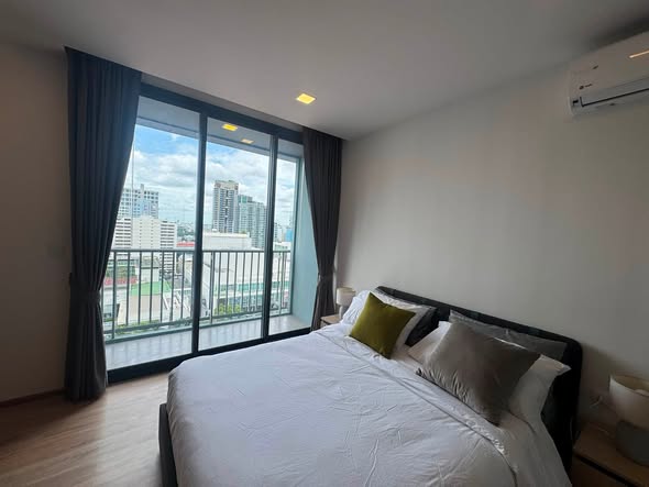 bedroom of XT Phayathai
