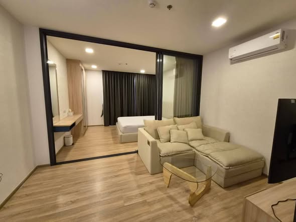 bedroom and living room and room interior of XT Phayathai