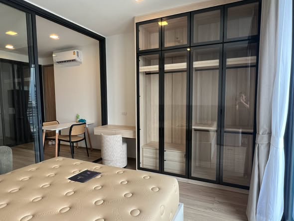 bedroom and room interior of XT Phayathai