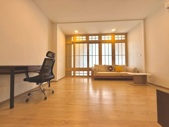 living room and room interior of XT Phayathai