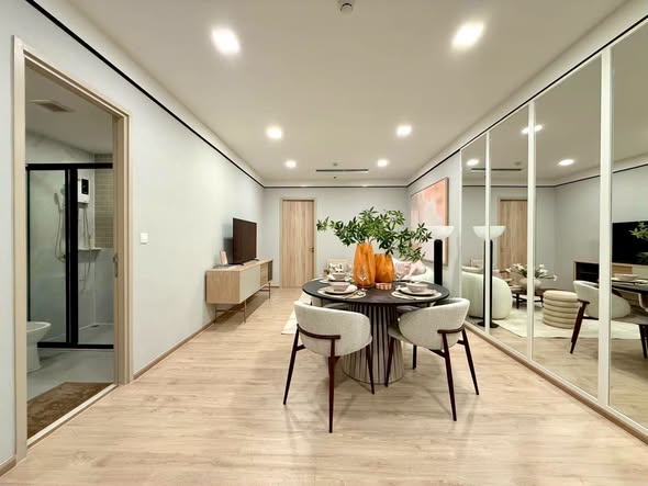 living room and room interior of XT Phayathai