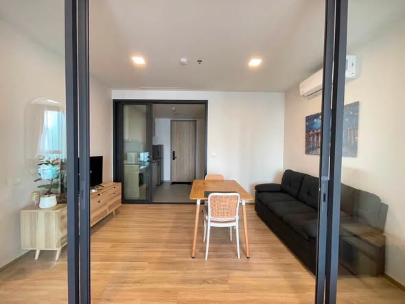 living room and room interior of XT Phayathai