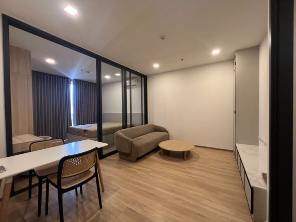 room interior of XT Phayathai