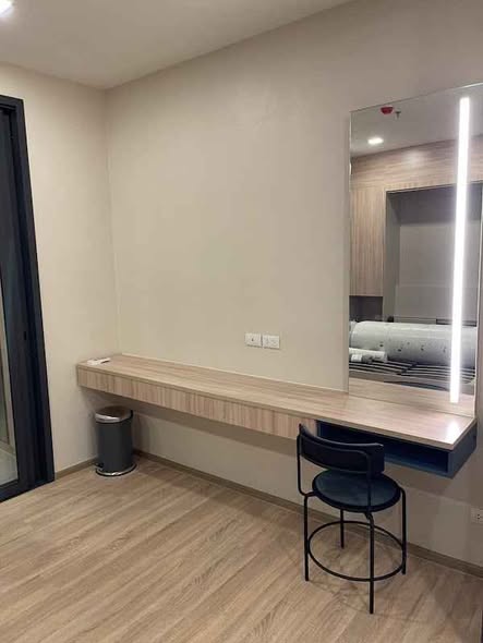 room interior and bathroom of XT Phayathai
