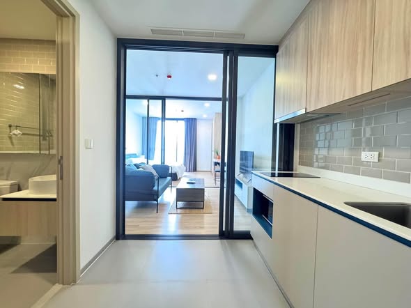 room interior and kitchen of XT Phayathai