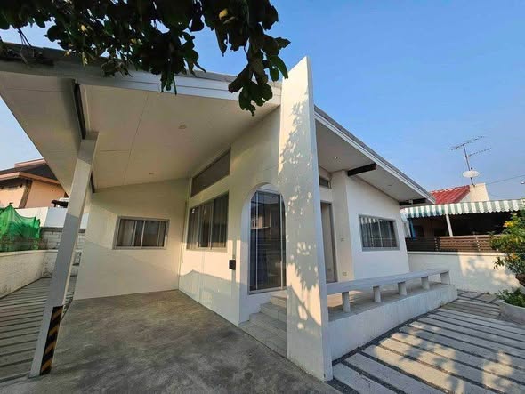 บ้านแฝดเสนานิคม 1 แยก7