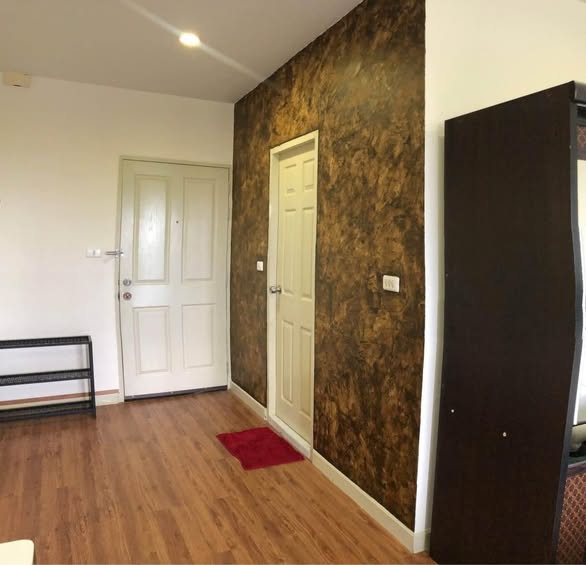room interior of 103 Central condominium
