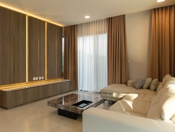 living room and bedroom of มัณฑนา บางนา กม.15 | MANTANA Bangna km. 15