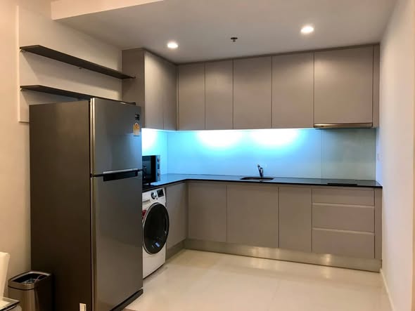 15 Sukhumvit Residences