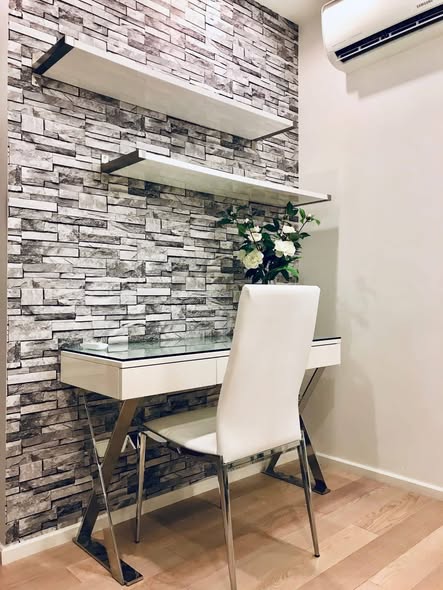 15 Sukhumvit Residences