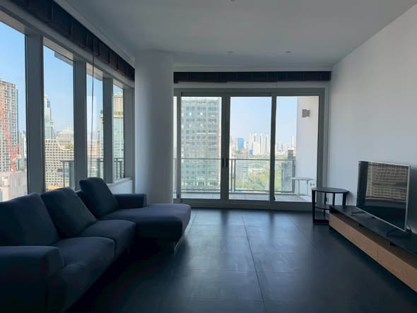 living room and room interior of 185 Rajadamri