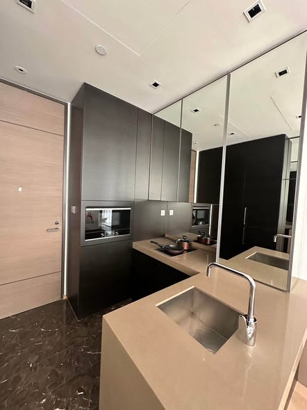 kitchen of 28 Chidlom