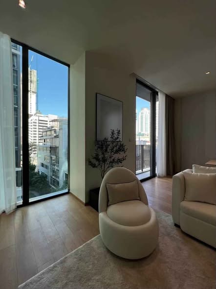 living room of 28 Chidlom