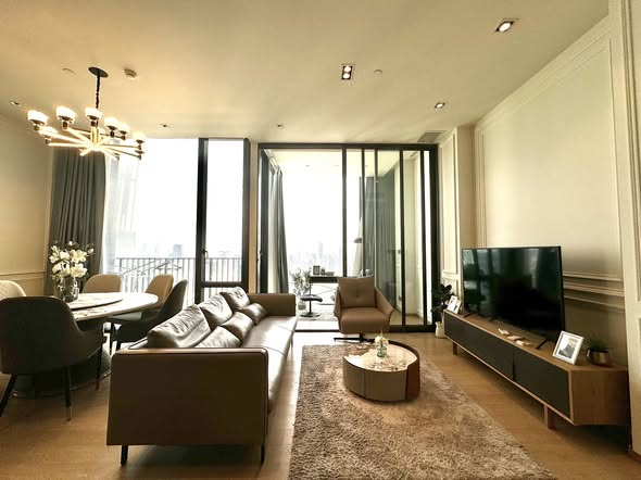 living room of 28 Chidlom