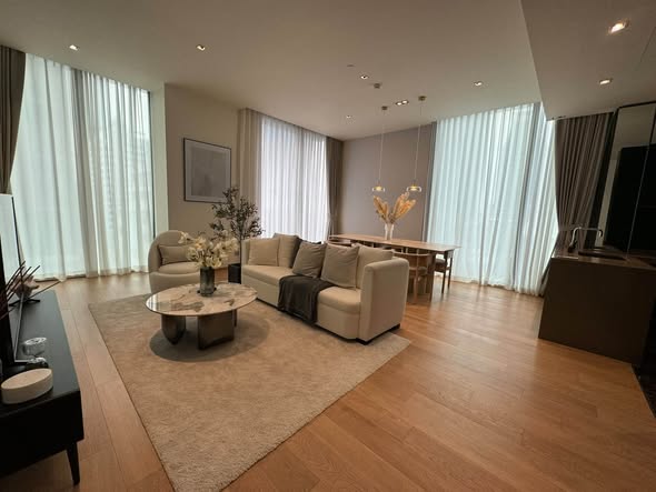 living room of 28 Chidlom